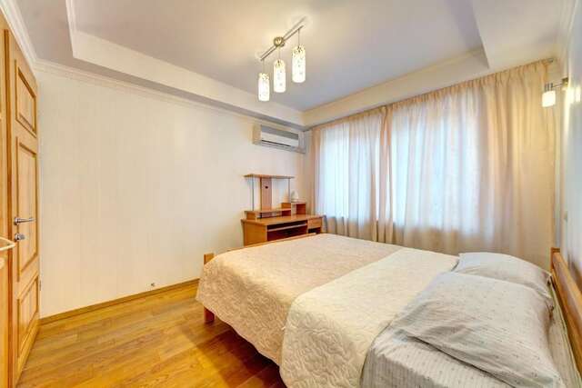 Апартаменты Apartment Lesi Ukrainky Blvd, 2 Киев-32