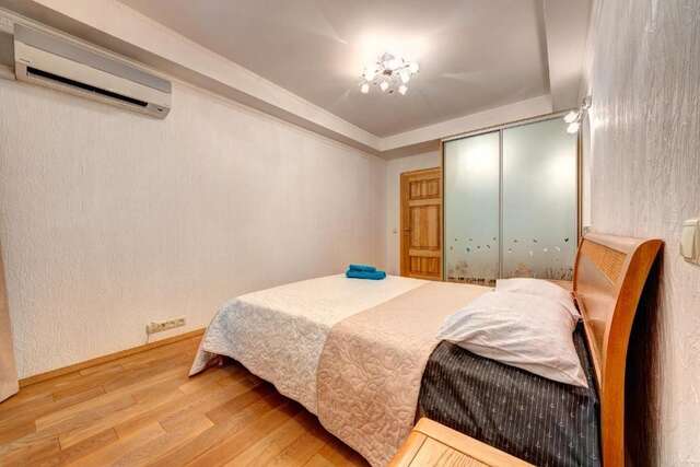 Апартаменты Apartment Lesi Ukrainky Blvd, 2 Киев-35